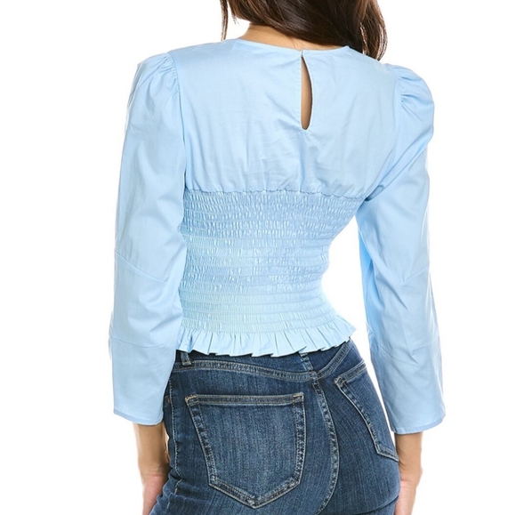 ❗️Sale❗️Linden Street Studio Smocked Crop Top - Picture 2 of 4